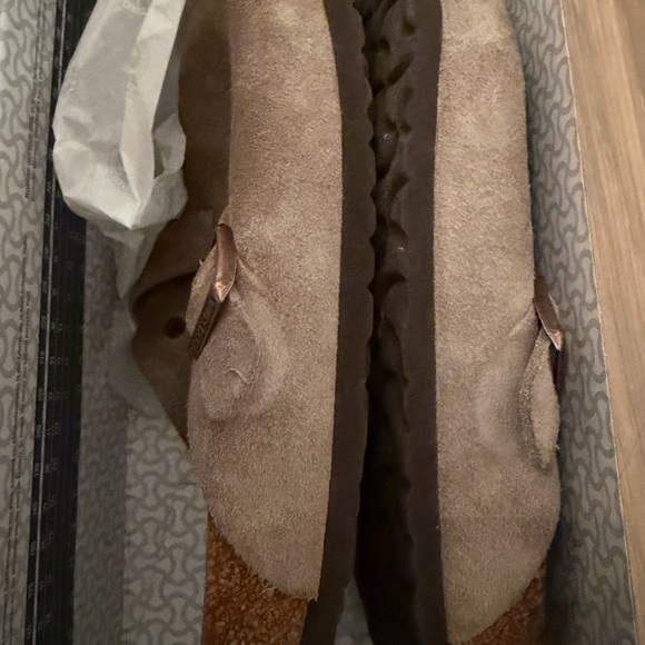 Birkenstock Women Taupe - Picture 2 of 5